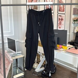 ZARA CARGO PANTS Size M